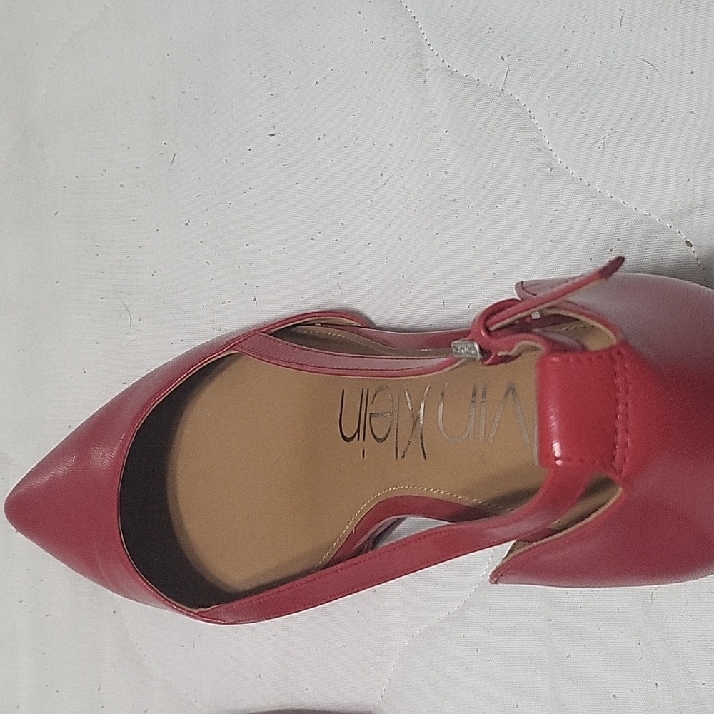 Calvin Klein Women’s Red Pointed Toe Slingback Pumps Size 7.5-8 - Picture 6 of 7